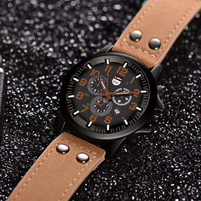 Classic Leather Quartz Wristwatch