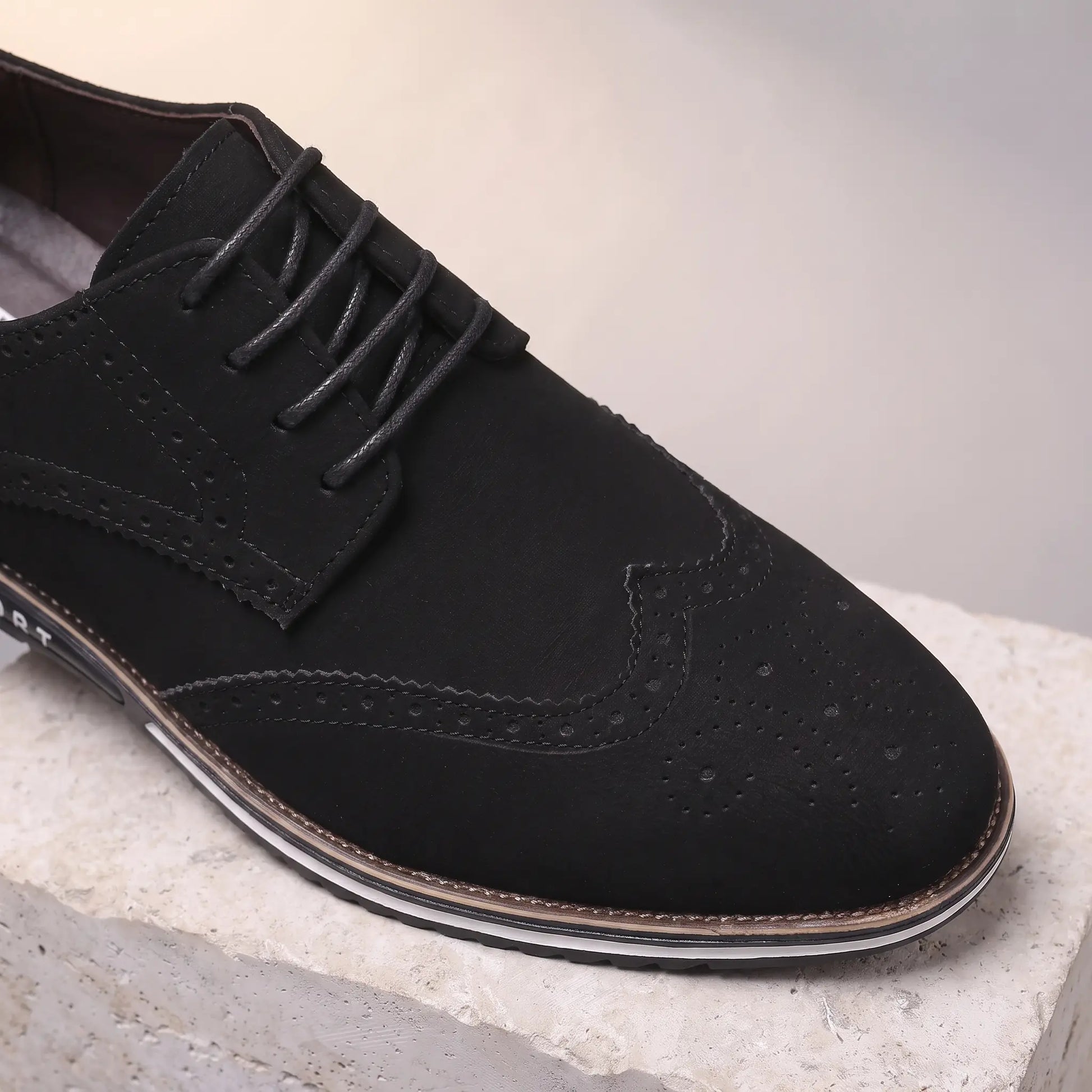 Vamp and lacing detail