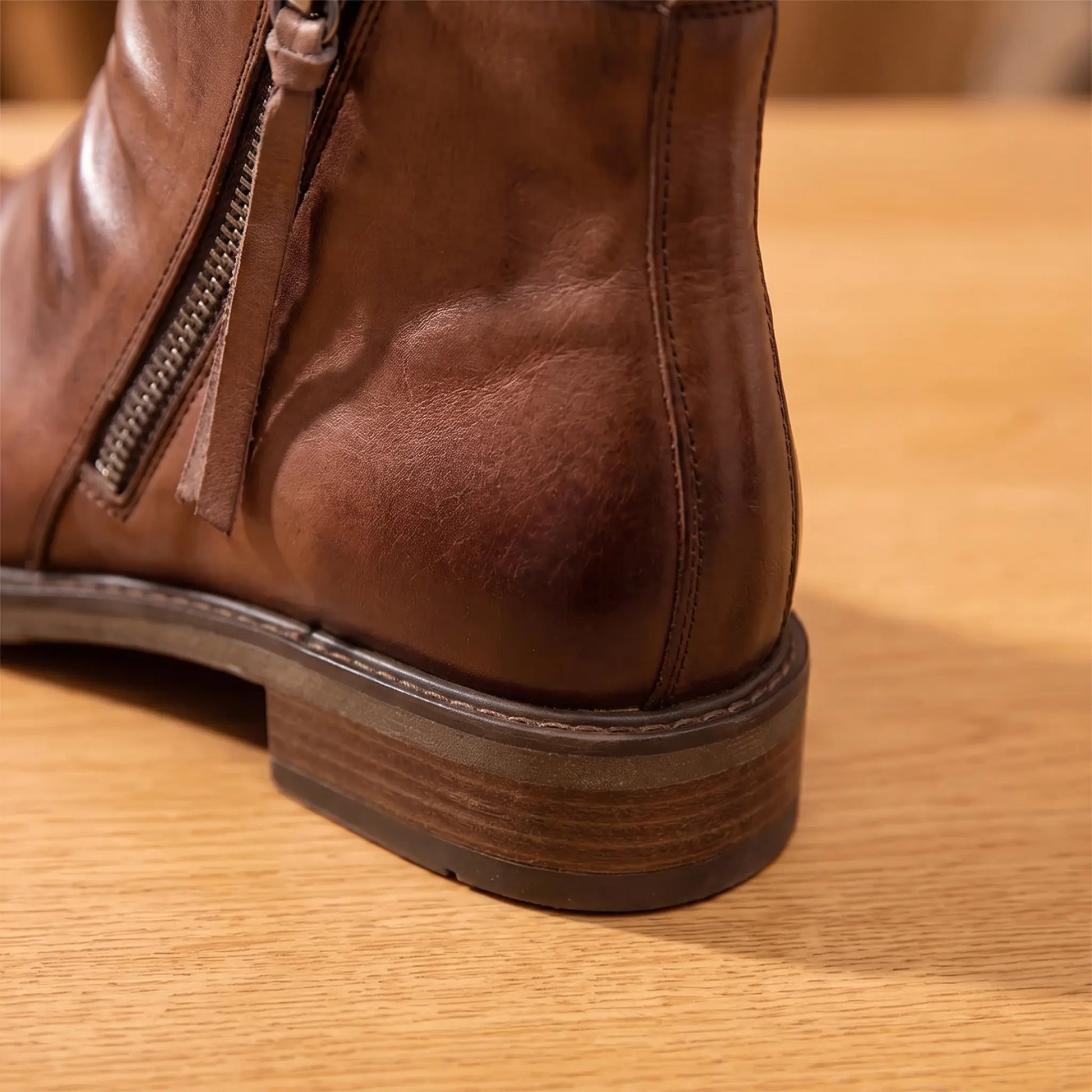 Heel and sole detail