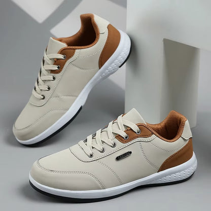 COMFORT LACE-UP SNEAKERS