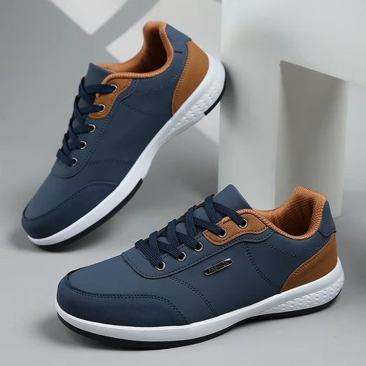 COMFORT LACE-UP SNEAKERS