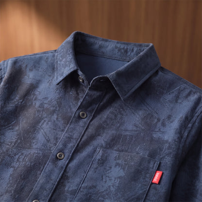 Vintage corduroy shirt collar and chest pocket detail