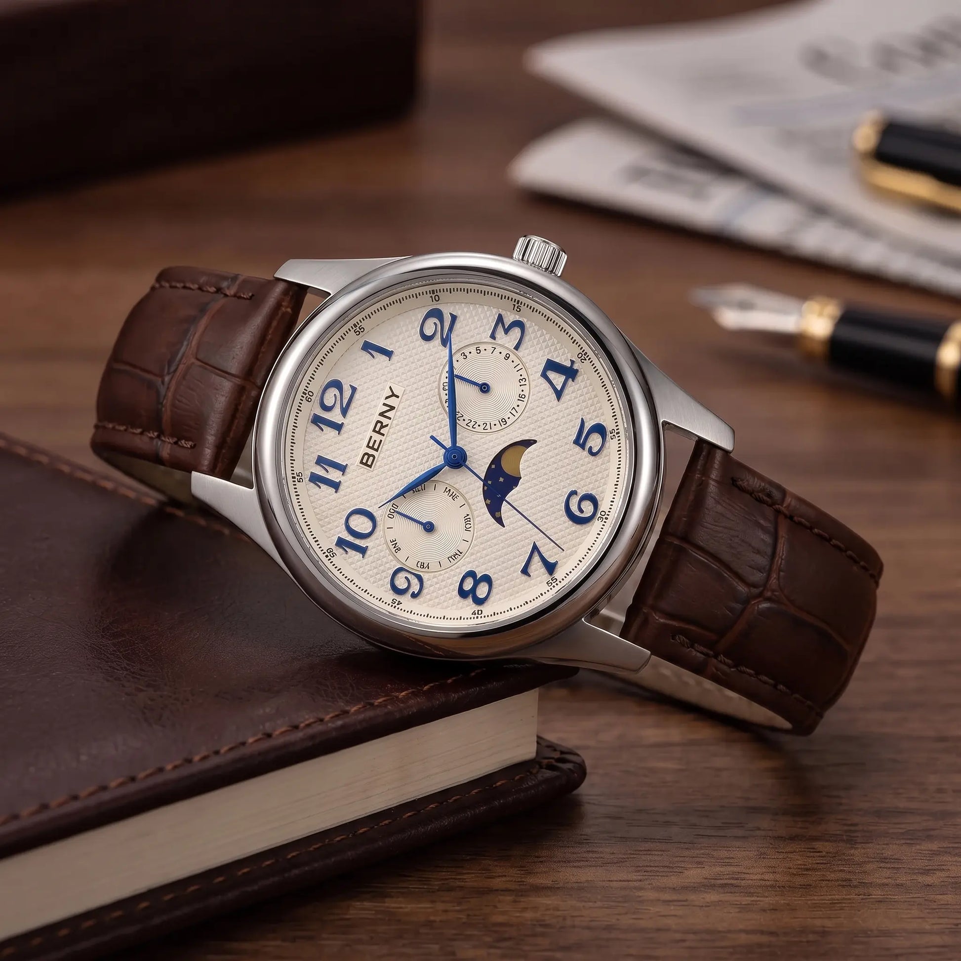 Vintage Moonphase Watch Brown